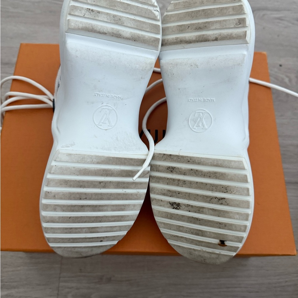 Louis Vuitton White and Blue Sneakers - Picture 3 of 8